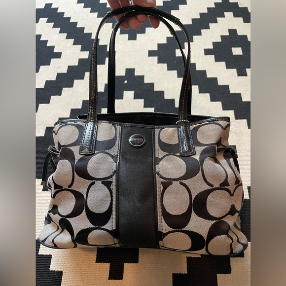 Coach Signature Stripe Tote- NWOT - Picture 1 of 5